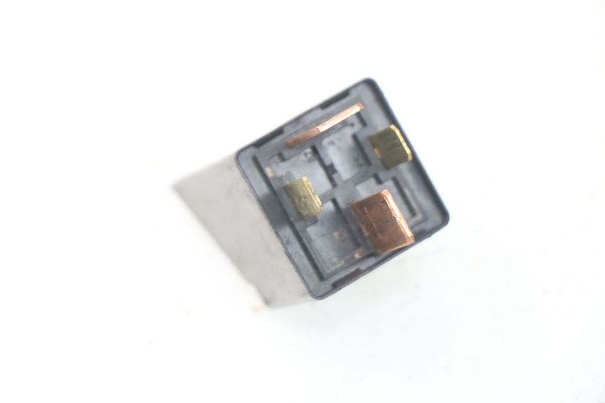 photo de STARTERRELAY PIAGGIO ZIP 2T 50 (2009 - 2019) - Zoom auf Gebrauchszustand