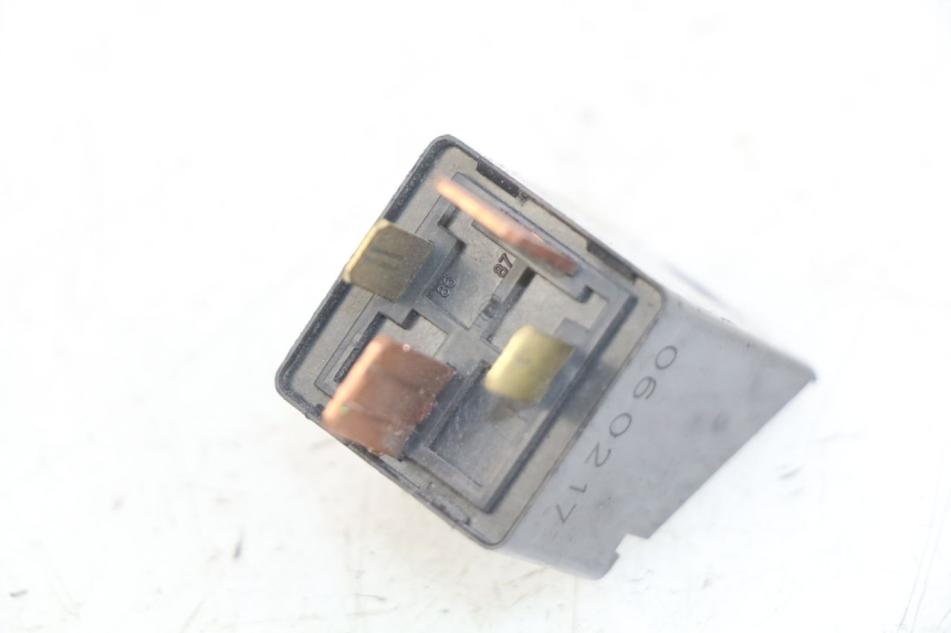 photo de STARTERRELAY PIAGGIO ZIP 2T 50 (2009 - 2019) - Zoom auf Gebrauchszustand