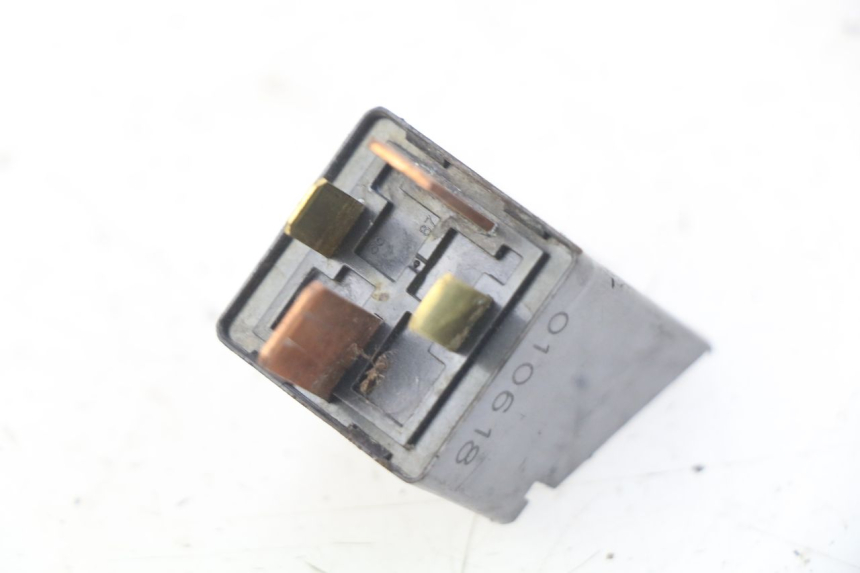 photo de STARTERRELAY PIAGGIO ZIP 4T 50 (2018 - 2020) - Zoom auf Gebrauchszustand