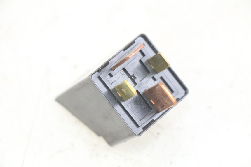 photo de STARTERRELAY PIAGGIO ZIP 4T 50 (2018 - 2020) - Zoom auf Gebrauchszustand