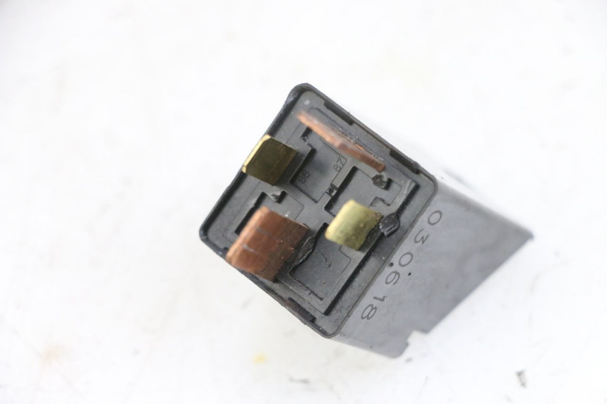 photo de STARTERRELAY PIAGGIO ZIP 4T 50 (2018 - 2020) - Alternative Perspektive