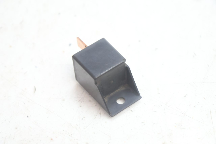 photo de ANLASSERRELAIS PIAGGIO ZIP IGET 4T 50 (2021 - 2023) - Alternative Perspektive