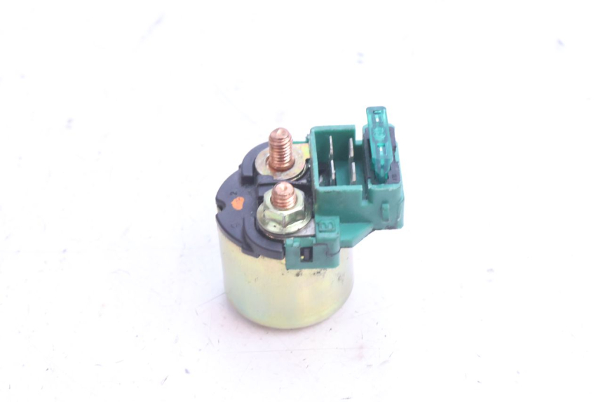 photo de STARTERRELAY KAWASAKI ZZR 600 (1995 - 2004) - Zoom auf Gebrauchszustand