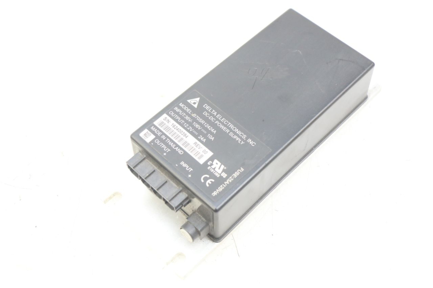 photo de ELEKTRISCHE RELAIS ECCITY ARTELEC 670 1 (2013 - 2017) - Alternative Perspektive