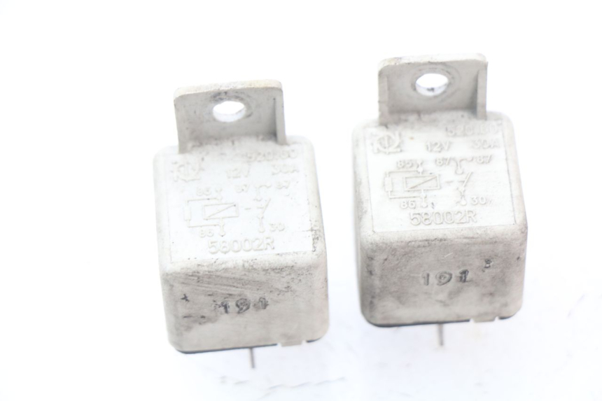 photo de RELAIS PIAGGIO BEVERLY 125 (1998 - 2005) - Hauptansicht