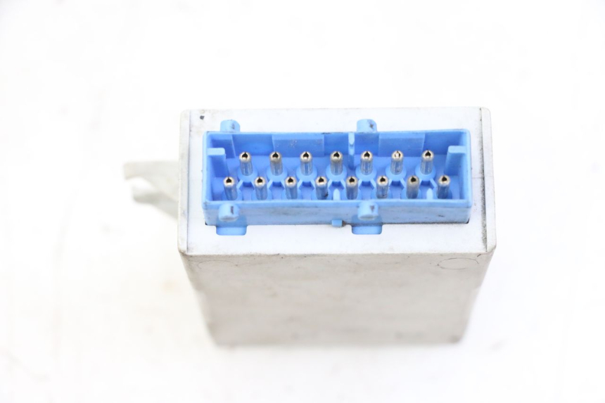 photo de ELEKTRISCHE RELAIS BMW C1 125 (2000 - 2003) - Alternative Perspektive