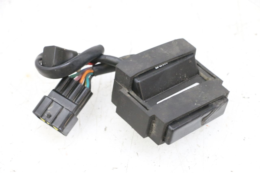 photo de RELAIS MAG POWER BOMBERS 4T 50 (2016 - 2026) - Zoom auf Gebrauchszustand