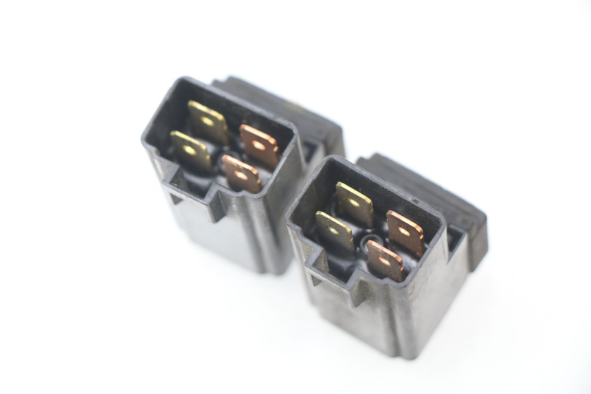 photo de ELEKTRISCHE RELAIS SUZUKI BURGMAN 650 (2002 - 2004) - Zoom auf Gebrauchszustand