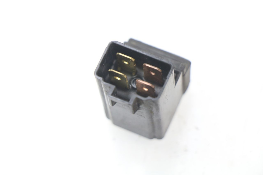 photo de ELEKTRISCHES RELAIS SUZUKI BURGMAN 125 (2007 - 2014) - Alternative Perspektive