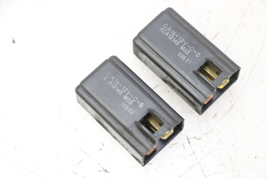 photo de ELEKTRISCHES RELAIS SUZUKI BURGMAN 125 (2007 - 2014) - Hauptansicht