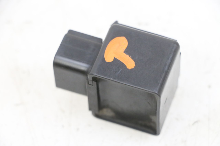 photo de RELAIS SUZUKI BURGMAN 650 (2013 - 2020) - Alternative Perspektive