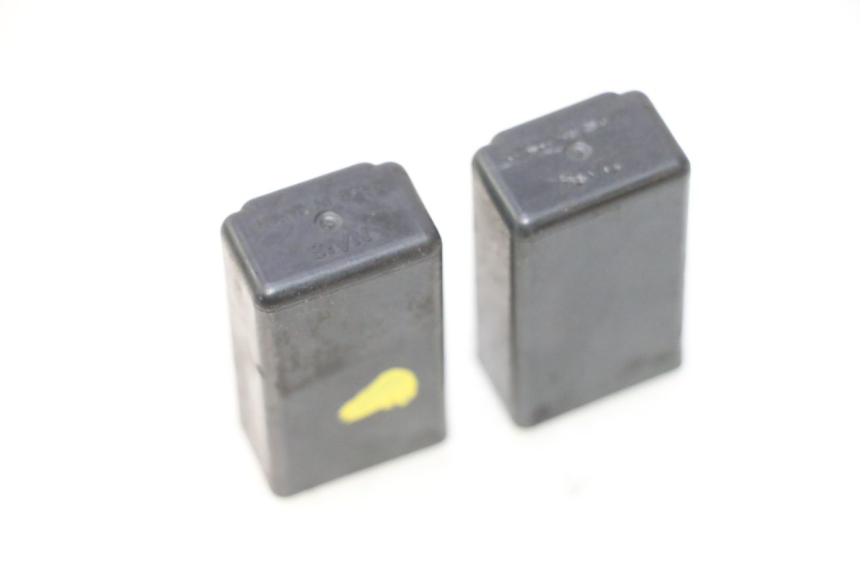 photo de ELEKTRISCHES RELAIS SUZUKI BURGMAN 125 (2007 - 2014) - Zoom auf Gebrauchszustand