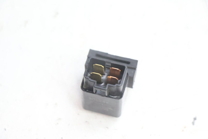photo de RELAIS SUZUKI BURGMAN EXECUTIVE ABS 650 (2006 - 2012) - Alternative Perspektive