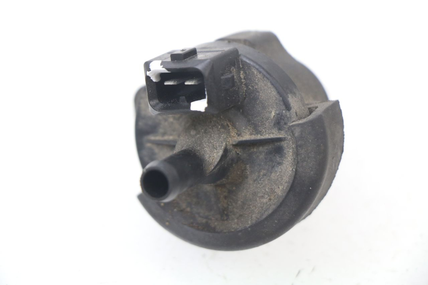 photo de RELAIS BMW C SPORT 650 (2015 - 2021) - Alternative Perspektive