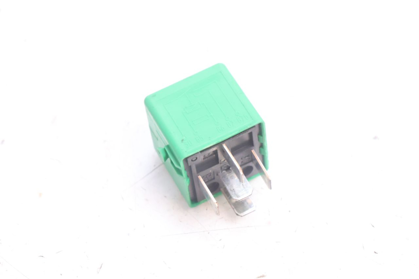 photo de ELEKTRISCHE RELAIS BMW C1 125 (2000 - 2003) - Alternative Perspektive