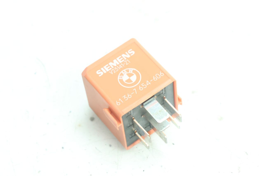 photo de ELEKTRISCHE RELAIS BMW C1 125 (2000 - 2003) - Hauptansicht