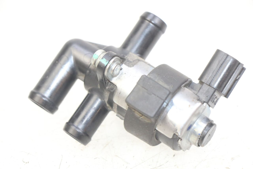 photo de ELEKTRISCHES RELAIS HONDA CB R 1000 (2018 - 2023) - Zoom auf Gebrauchszustand