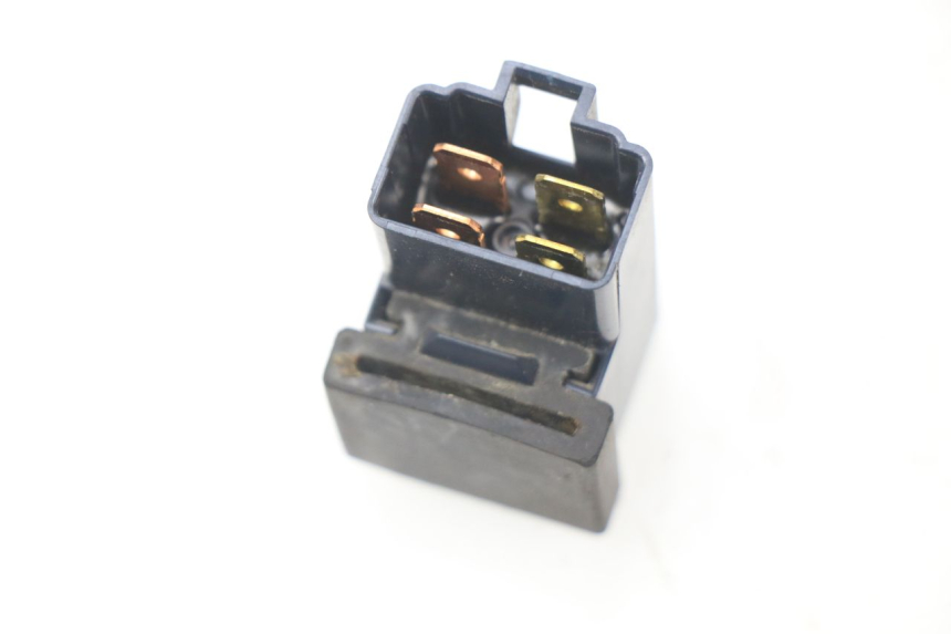 photo de ELEKTRISCHE RELAIS YAMAHA CYGNUS X 125 (2004 - 2007) - Zoom auf Gebrauchszustand