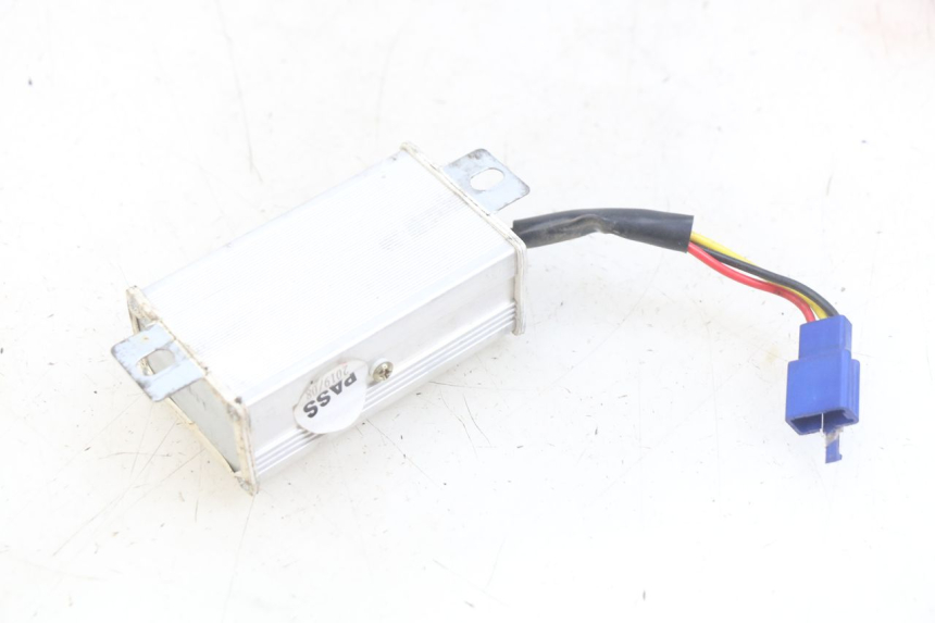 photo de ELEKTRISCHE RELAIS EASY WATTS E-OPAI 1 (2019 - 2024) - Zoom auf Gebrauchszustand