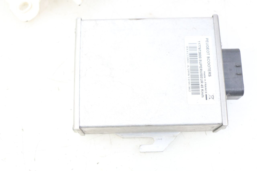 photo de ELEKTRISCHE RELAIS PEUGEOT E-VIVACITY 1 (2012 - 2018) - Gesamtansicht des Produkts