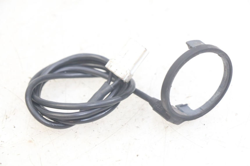 photo de ELEKTRISCHE RELAIS PEUGEOT ELYSEO 125 (1999 - 2004) - Hauptansicht