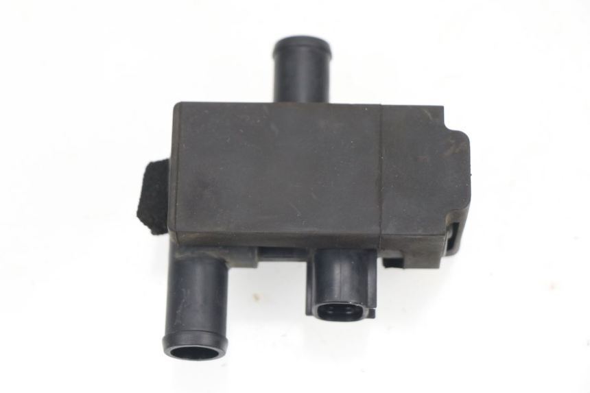 photo de RELAIS KAWASAKI ER-6 ER6 N 650 (2012 - 2016) - Hauptansicht