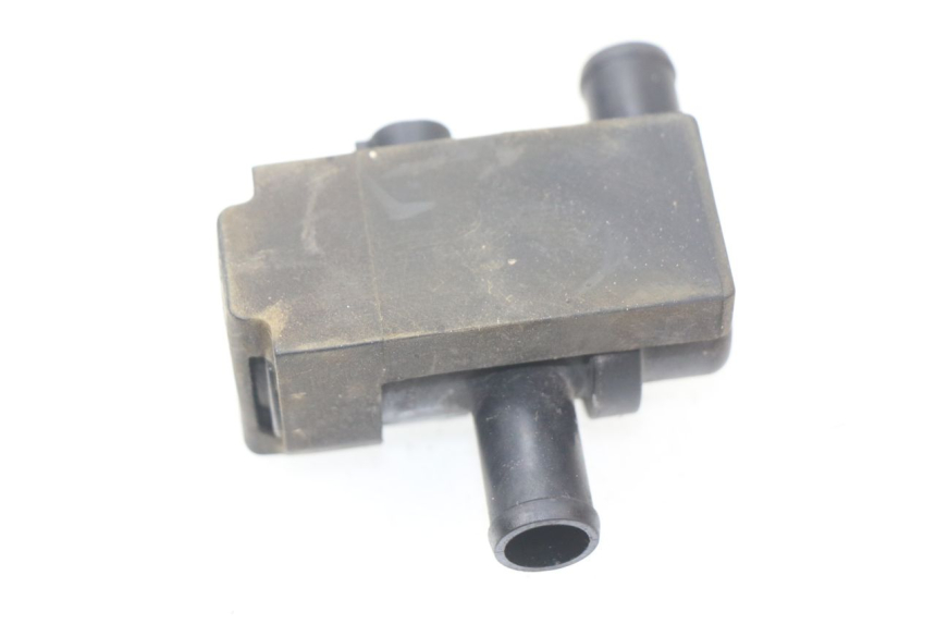 photo de RELAIS KAWASAKI ER-6 ER6 N 650 (2009 - 2011) - Zoom auf Gebrauchszustand