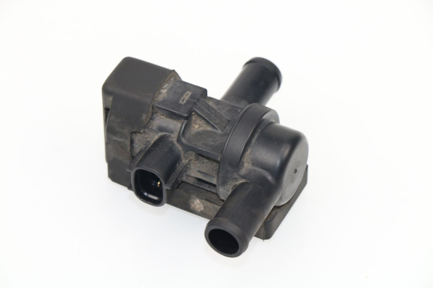 photo de RELAIS KAWASAKI ER-6 ER6 N 650 (2005 - 2009) - Hauptansicht