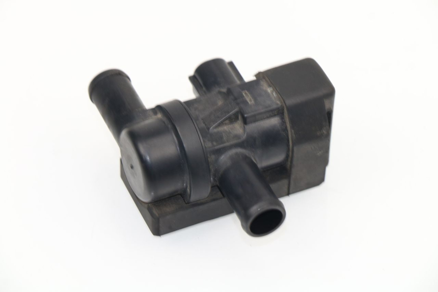 photo de RELAIS KAWASAKI ER-6 ER6 N 650 (2005 - 2009) - Zoom auf Gebrauchszustand