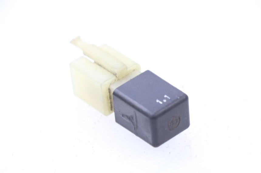 photo de RELAIS KAWASAKI ER5 ER-5 500 (2001 - 2004) - Detailansicht des Bauteils