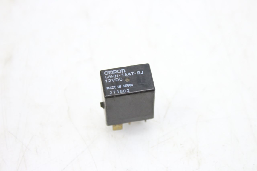 photo de ELEKTRISCHES RELAIS HONDA FES S-WING SWING ABS 125 (2007 - 2015) - Hauptansicht