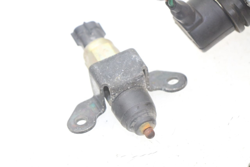 photo de ELEKTRISCHE RELAIS YAMAHA FJR ABS 1300 (2006 - 2012) - Technische Nahaufnahme