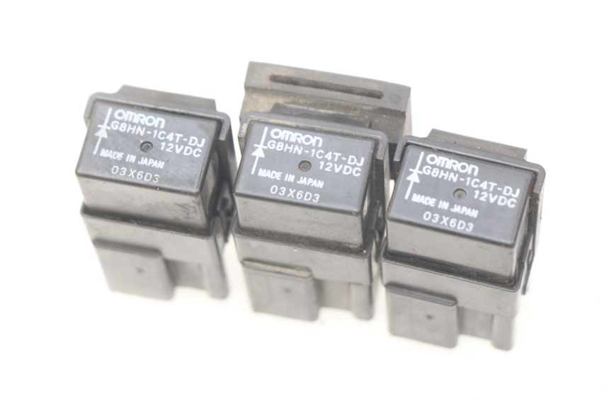 photo de ELEKTRISCHE RELAIS YAMAHA FJR ABS 1300 (2016 - 2020) - Detailansicht des Bauteils