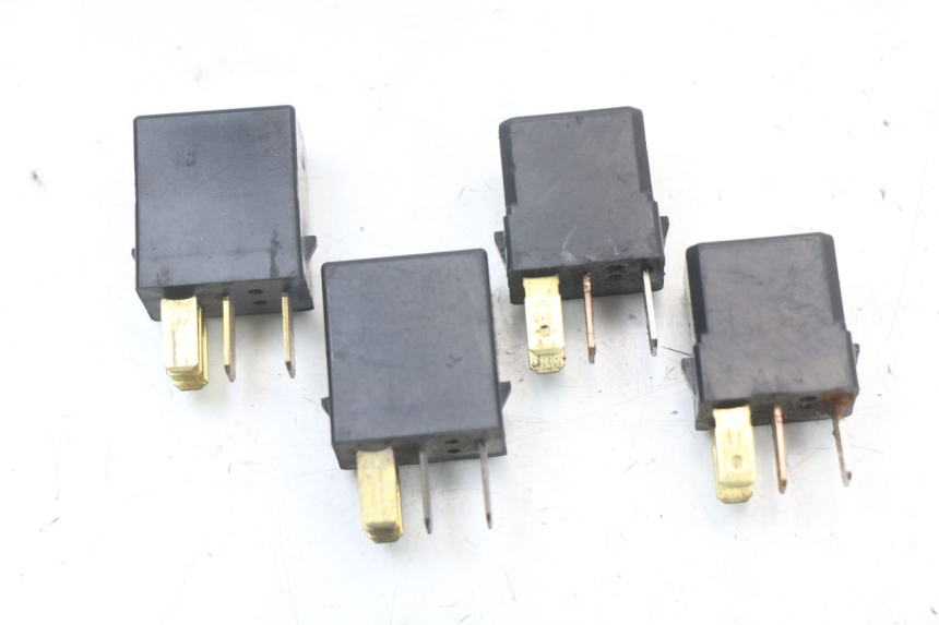 photo de ELEKTRISCHE RELAIS YAMAHA FJR ABS 1300 (2006 - 2012) - Hauptansicht