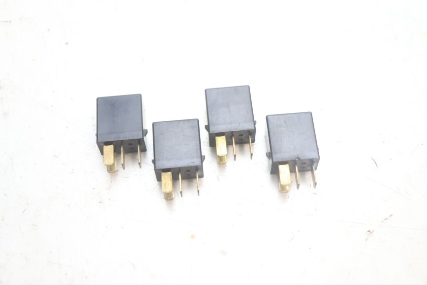 photo de RELAIS HONDA FJS SILVER WING SILVERWING 400 (2005 - 2008) - Hauptansicht