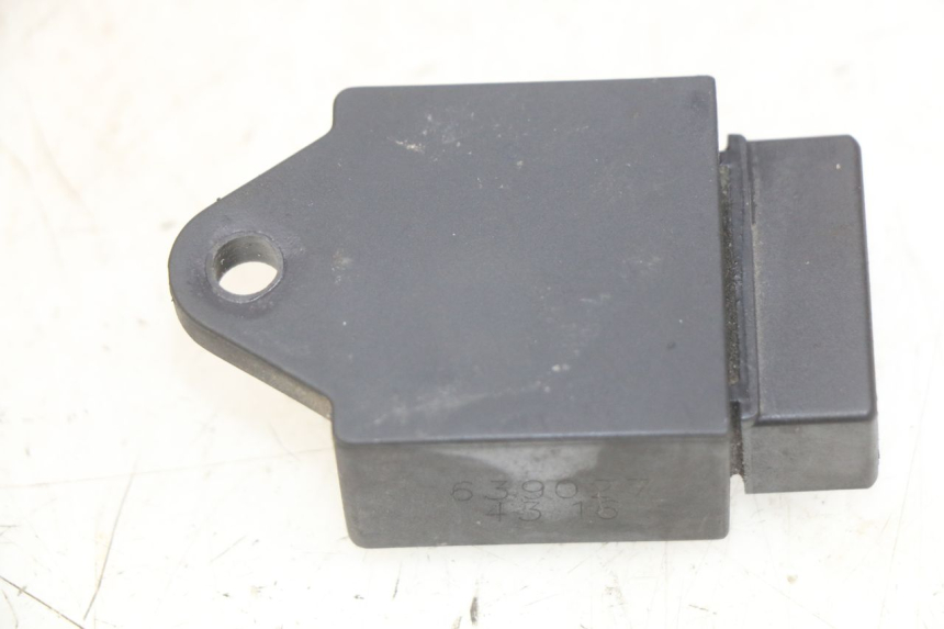 photo de ELEKTRISCHE RELAIS PIAGGIO FLY 2T 50 (2004 - 2017) - Zoom auf Gebrauchszustand