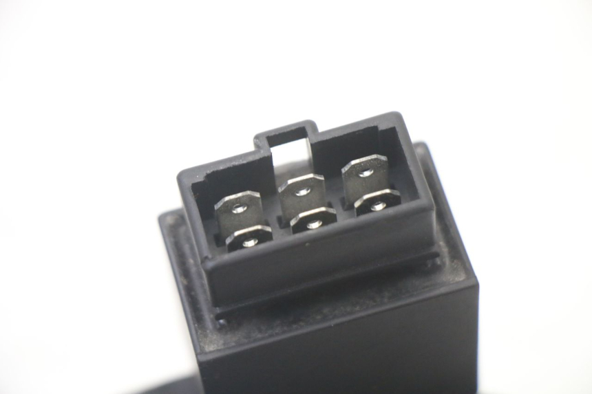 photo de ELEKTRISCHE RELAIS PIAGGIO FLY 2T 50 (2004 - 2017) - Zoom auf Gebrauchszustand