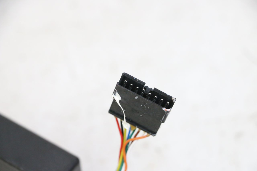 photo de RELAIS KUKIRIN G2 MASTER 1 - Details der Befestigungspunkte