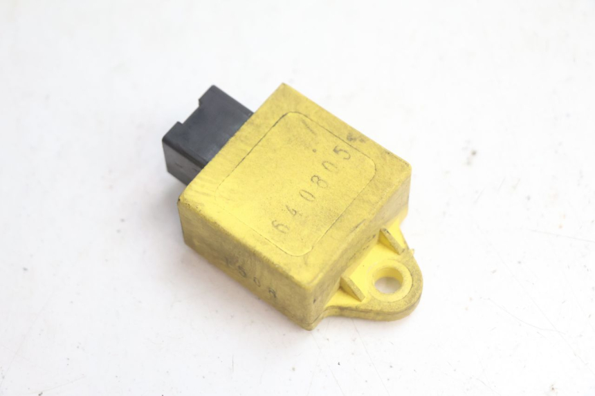 photo de ELEKTRISCHES RELAIS GILERA GP 800 (2007 - 2013) - Detailansicht des Bauteils