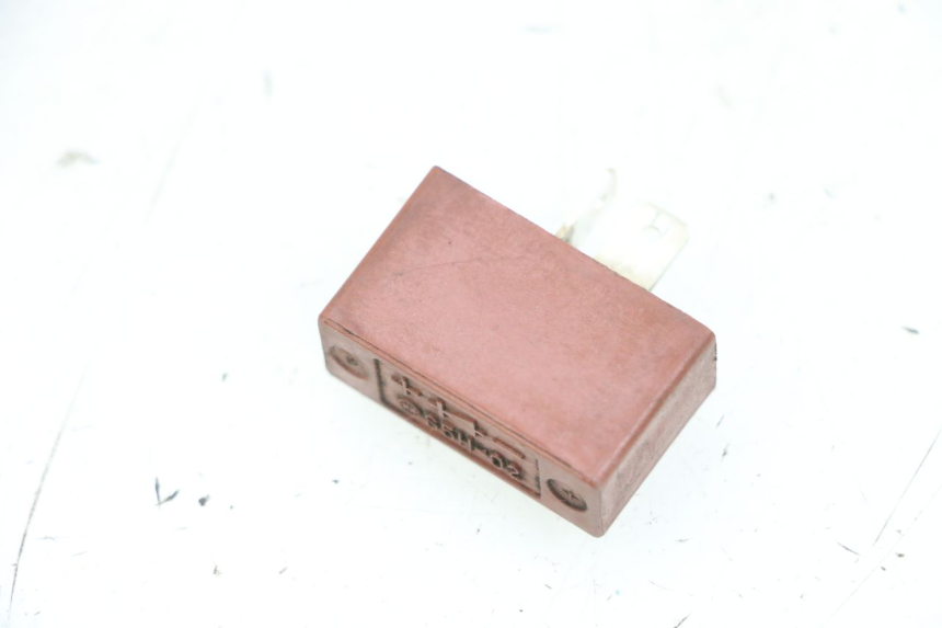 photo de RELAIS KAWASAKI GPX R WARBIRD 600 (1988 - 1993) - Alternative Perspektive