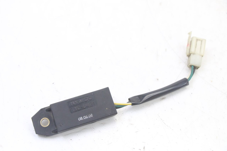 photo de RELAIS KYMCO GRAND DINK 125 (2008 - 2014) - Hauptansicht