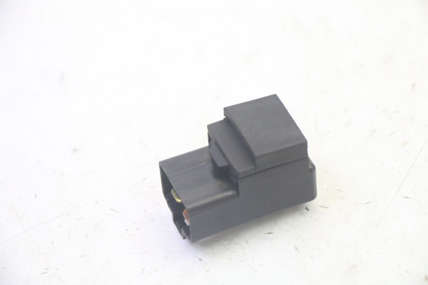 photo de RELAIS SUZUKI GSF N BANDIT 600 (1996 - 1999) - Alternative Perspektive