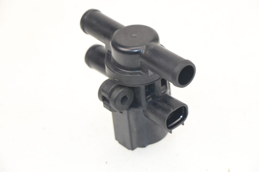 photo de RELAIS SUZUKI GSR 750 (2011 - 2017) - Alternative Perspektive