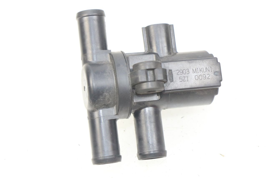 photo de RELAIS SUZUKI GSX-R GSXR 750 (2011 - 2016) - Hauptansicht