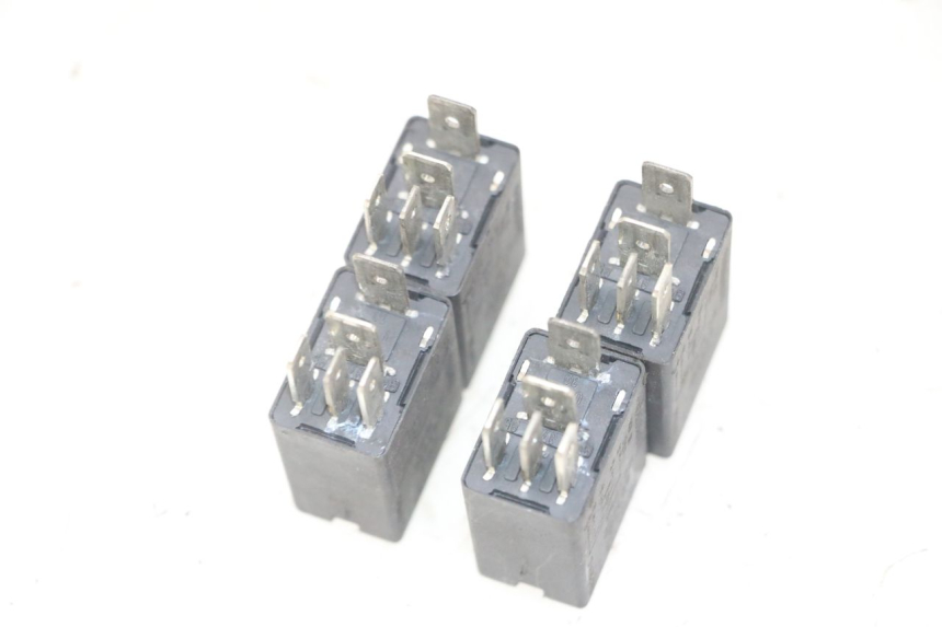 photo de RELAIS PIAGGIO IE MP3 YOURBAN 300 (2011 - 2016) - Zoom auf Gebrauchszustand