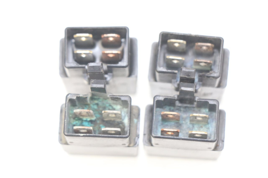 photo de ELEKTRISCHES RELAIS HONDA INTEGRA NC D 750 (2016 - 2018) - Alternative Perspektive