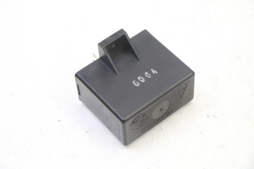 photo de RELAIS BMW K 75 RT 750 (1989 - 1997) - Alternative Perspektive