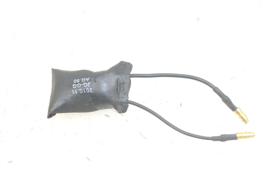 photo de ELEKTRISCHE RELAIS PEUGEOT KISBEE 4T 50 (2010 - 2017) - Zoom auf Gebrauchszustand