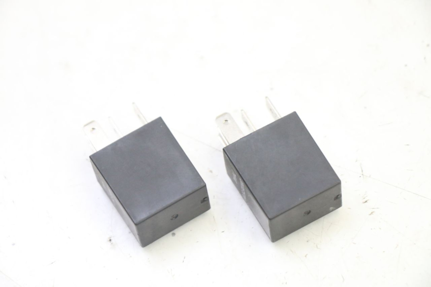 photo de ELEKTRISCHE RELAIS PEUGEOT KISBEE 4T 50 (2018 - 2022) - Alternative Perspektive