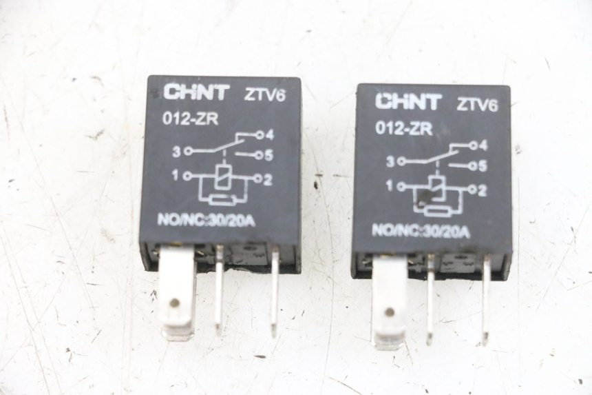 photo de ELEKTRISCHE RELAIS PEUGEOT KISBEE 4T 50 (2018 - 2022) - Hauptansicht